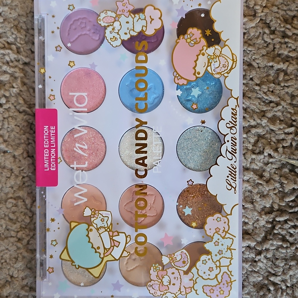 Wet n Wild Cotton Candy Clouds Eyeshadow Palette